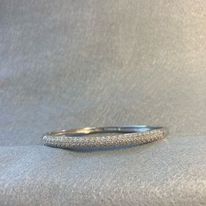 Sterling silver hinged bangle with crystal
